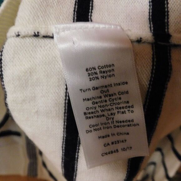 Talbots Getaway Bonjour Aloha Sweater Womens XL Sequin Embellished Button Back - Picture 5 of 8